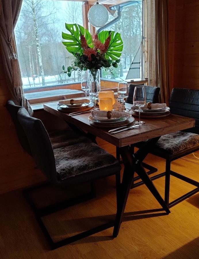 Chalet Holmen Uddevalla Eksteriør billede